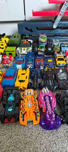 Hot wheels transporter and hot wheels model cars