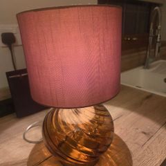 Table lamp