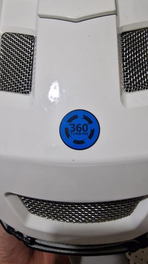Leatt MTB Helmet & Goggle Bundle