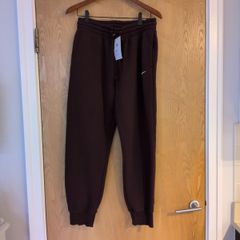 Nike Burgundy Tracksuit Bottoms.  S. M - 14.   B.N.W.T.