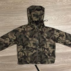 Bershka Camouflage Jacket - Medium - New Zip Needed - Free with any purchase