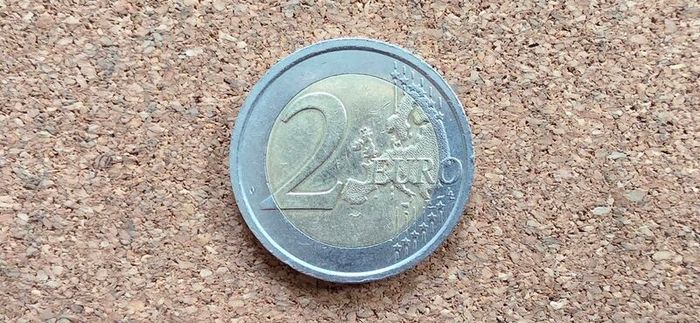 2 euro coin