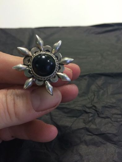 Lovely silver dress ring with black stone