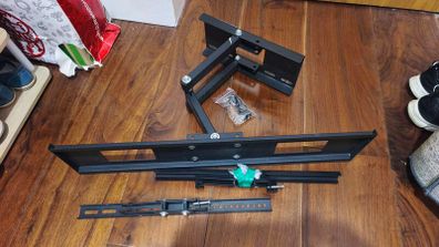 Wall TV bracket