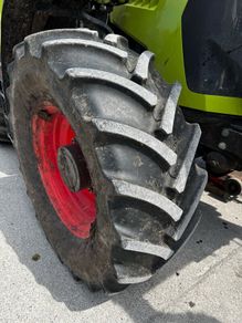 Tyre 480 65 28