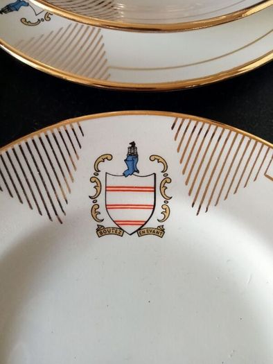 Collectible Arklow Pottery  Barry Family Crest Tea set