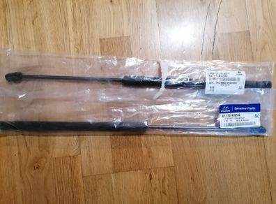 Hyundai i30 Tailgate lifters