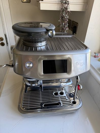 Sage Barista Impress Touch with full starter Kit