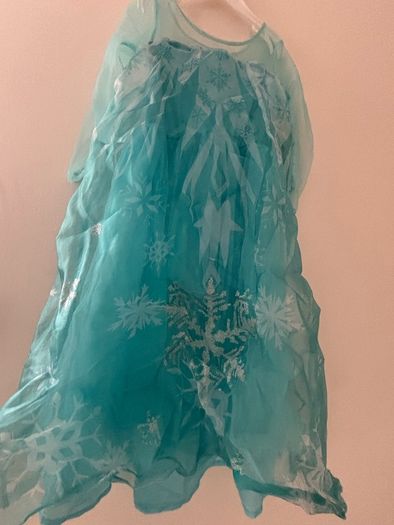 2 Disney princess Frozen dresses 5/6 years old and 6-8years old 122/128cm
