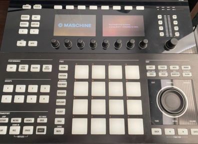 Maschine Studio- open to trades