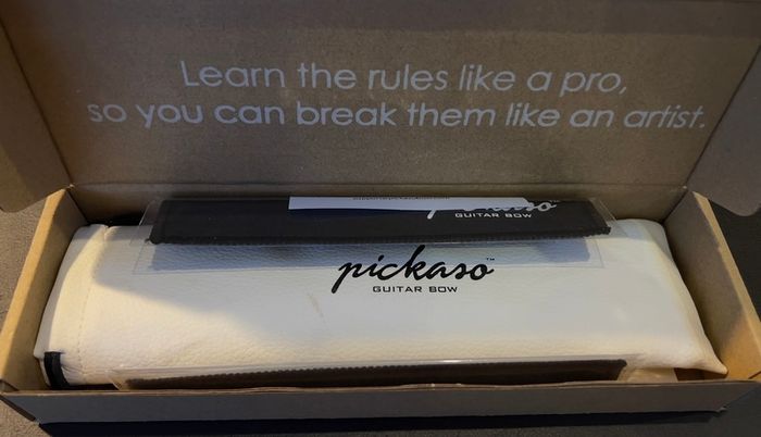 Pickaso guitar bow