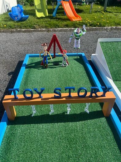 Bouncing castle/ crazy golf