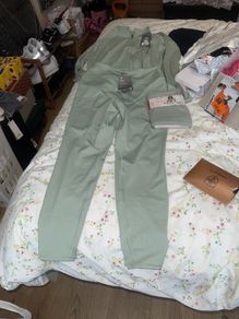 ladies tracksuit