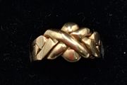Vintage 14 ct puzzle ring