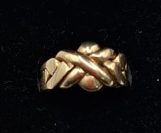Vintage 14 ct puzzle ring