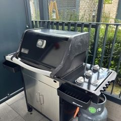 weber spirit e320 3 burner gas barbecue