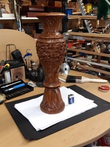 Candle holder pillar