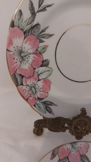 Fabulous Vintage Rare Patterned Royal Stafford Bone China Hand-Painted and Hand-Gilded Trio in a Stunning Pink Hibiscus Pattern, Pattern number 8239, Mint/Cabinet Condition