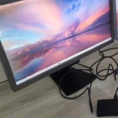HP EliteDisplay E271i 68,6 cm (27'') LED Backlit Monitor