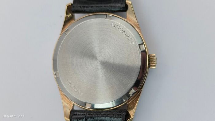 Vintage Juvenia  Automatic  Swiss Watch