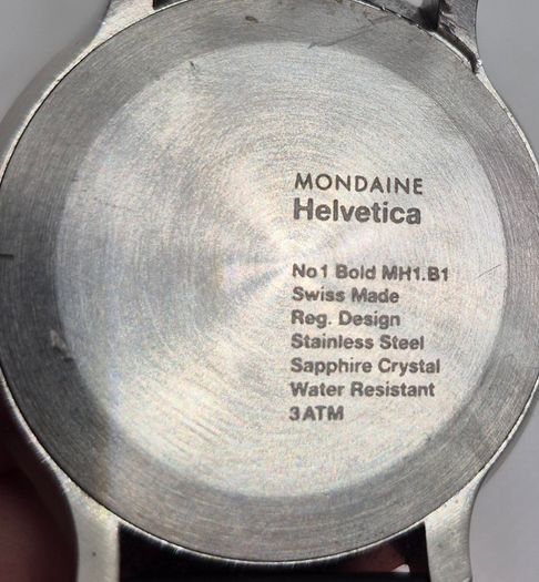 Mondaine Helvetica No.1 Bold 43mm Boxed Swiss Made & New Battery