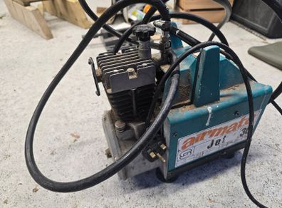 Airmate air compressor