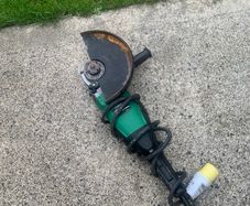Angle grinder