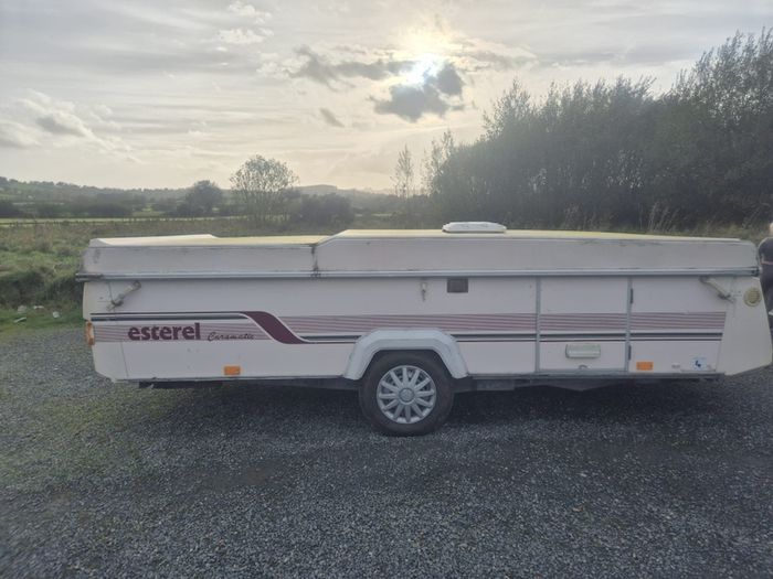 Esterel folding caravan