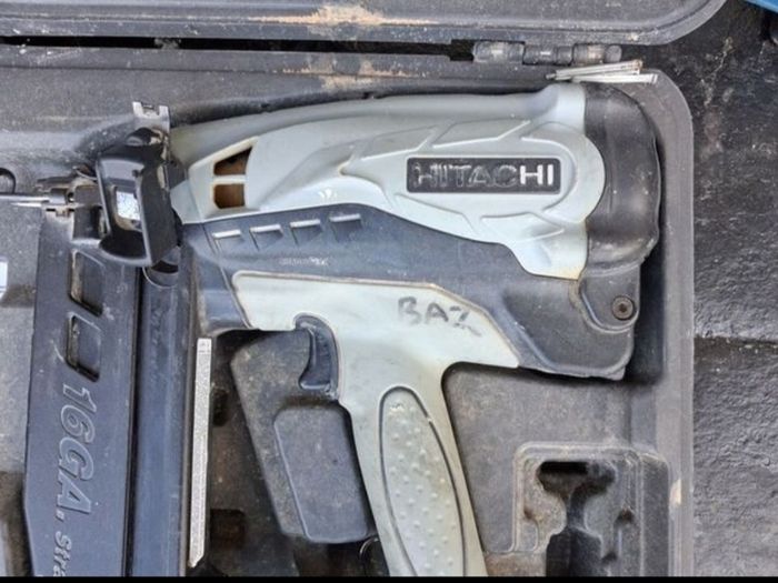 Hitachi nailgun