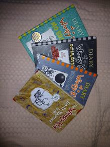 Diary of a whimpy kid x 5