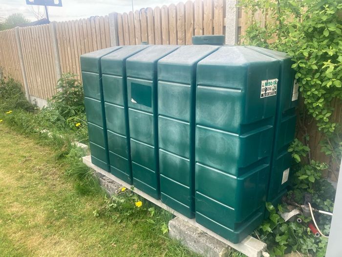 1100 Litre Oil Tank
