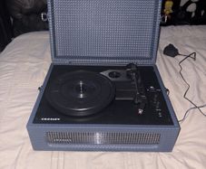 Crosley Voyager Turntable In Washed Blue [tech & Turntables]