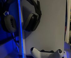 PS5 Console + Astro A10 + Stand