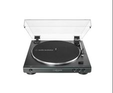 Audio technica ATLP60XUSB and edifier R1280T bookshelf speakers