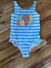 Girls swimsuit age 7-8 excellent condition!