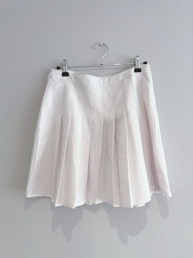 Pre Owned Primark White Pleated Tennis Skirt