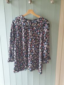 Floral Long Sleeve Top