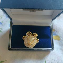 beautiful unusual ring