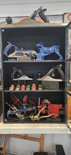 anvil on timber stand