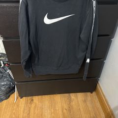 Nike Sweater