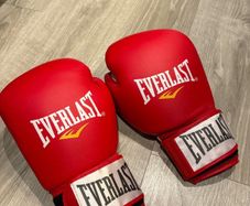 Everlast Boxing Gloves