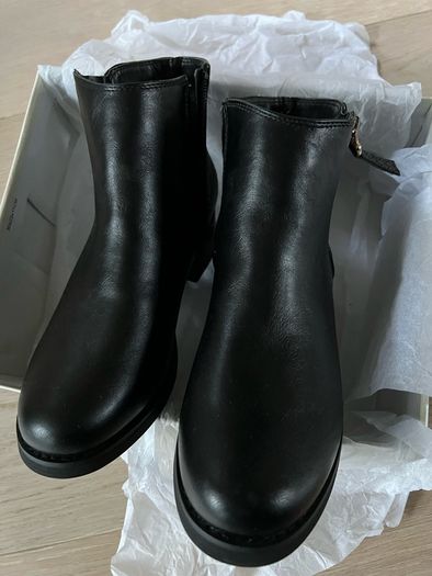 Miss KG black ankle boots size 37 (never use)