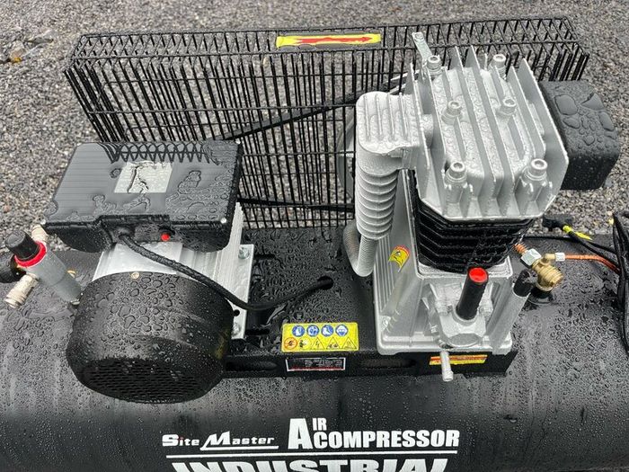 200 L air compressor