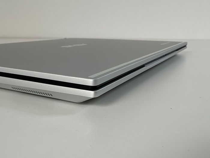 ASUS Chromebook Plus CX54 - As New / Touchscreen / Warranty