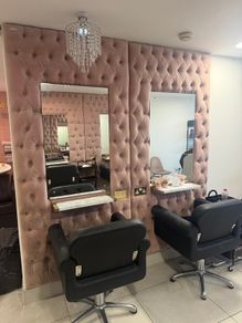 Hair salon styling station