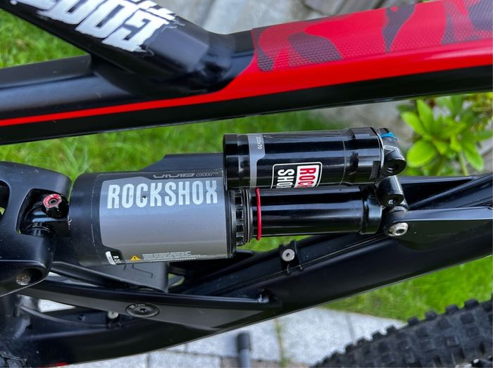 YT Capra mountain bike - Medium