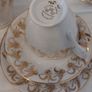 Fabulous Vintage Royal Tara Fine Bone China 14 Piece Breakfast Teaset for Four in a Beautiful Gilt Feathery Repeat Pattern, no. 947 Image 8
