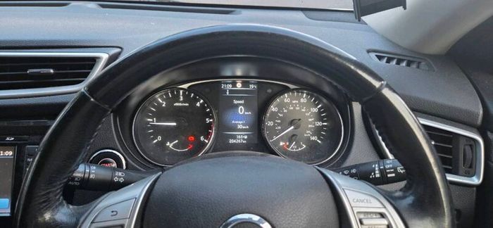 171 Nissan Xtrail 7 Seater High Spec