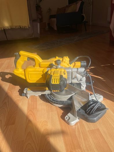 DEWALT mitre saw