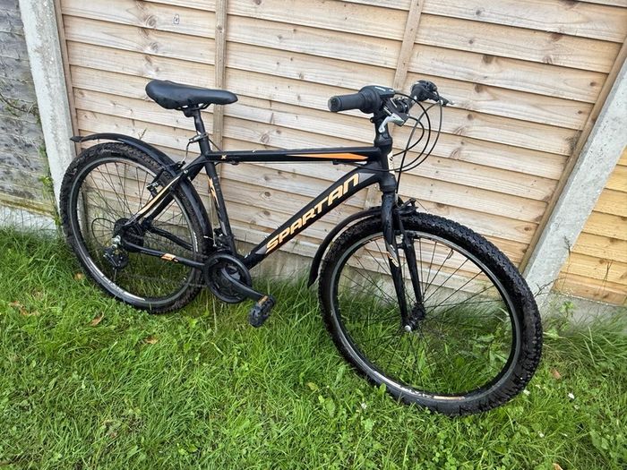 Men bike like new perfect condition